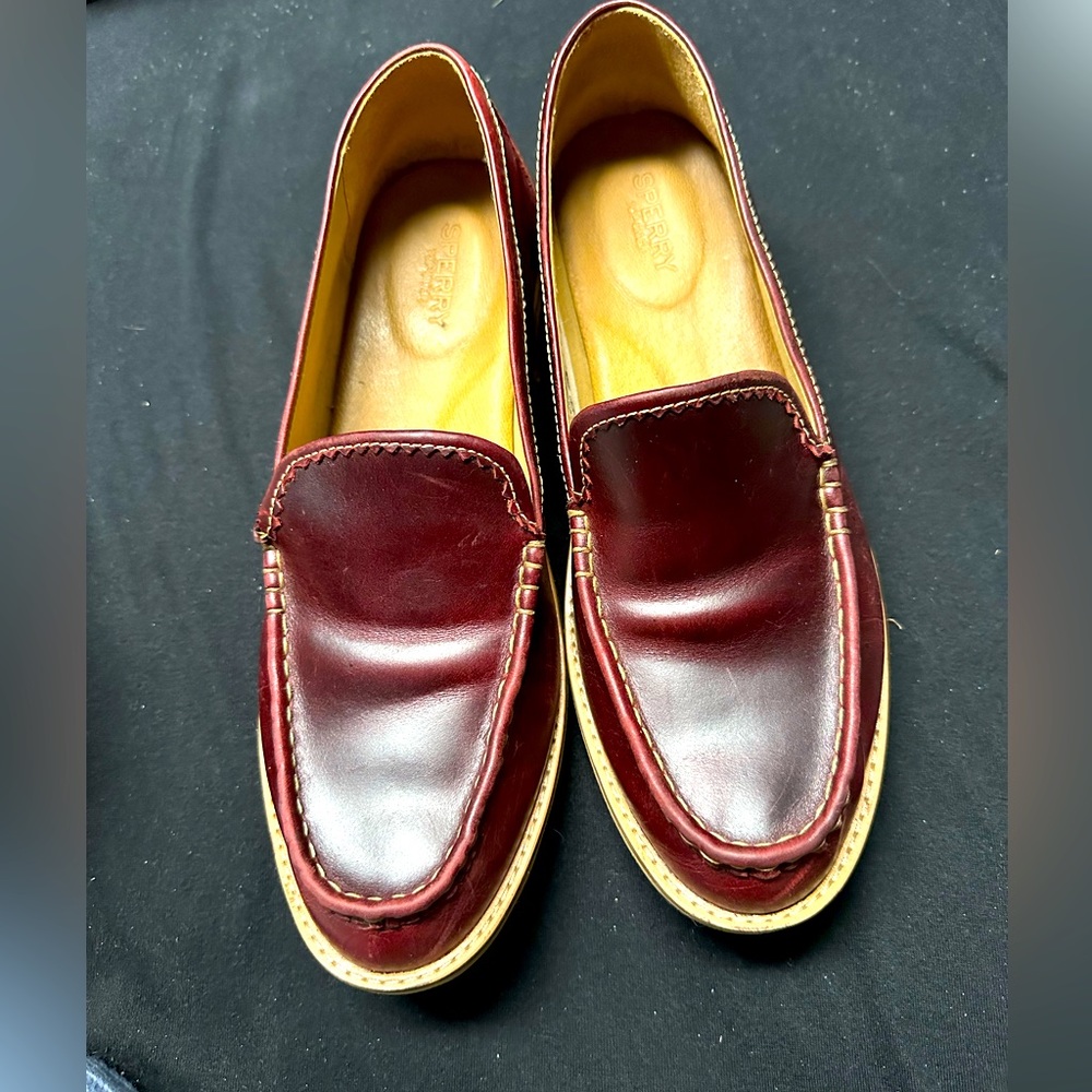 Sperry Maroon Loafer size 11